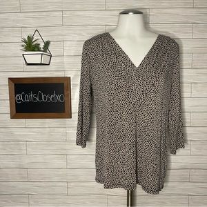 🫶 Dana Buchman Polka Dot Blouse
